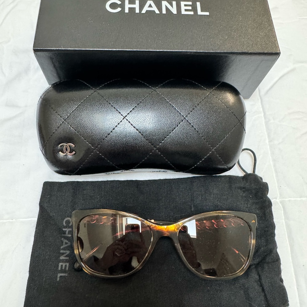 CHANEL Tortoise Shell Sunglasses